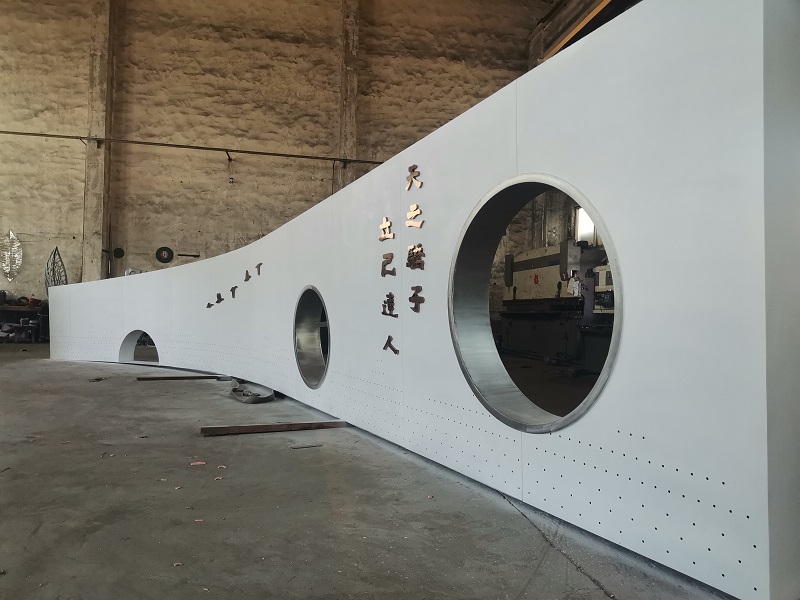 烟台 福山 天立高级中学  不锈钢景墙